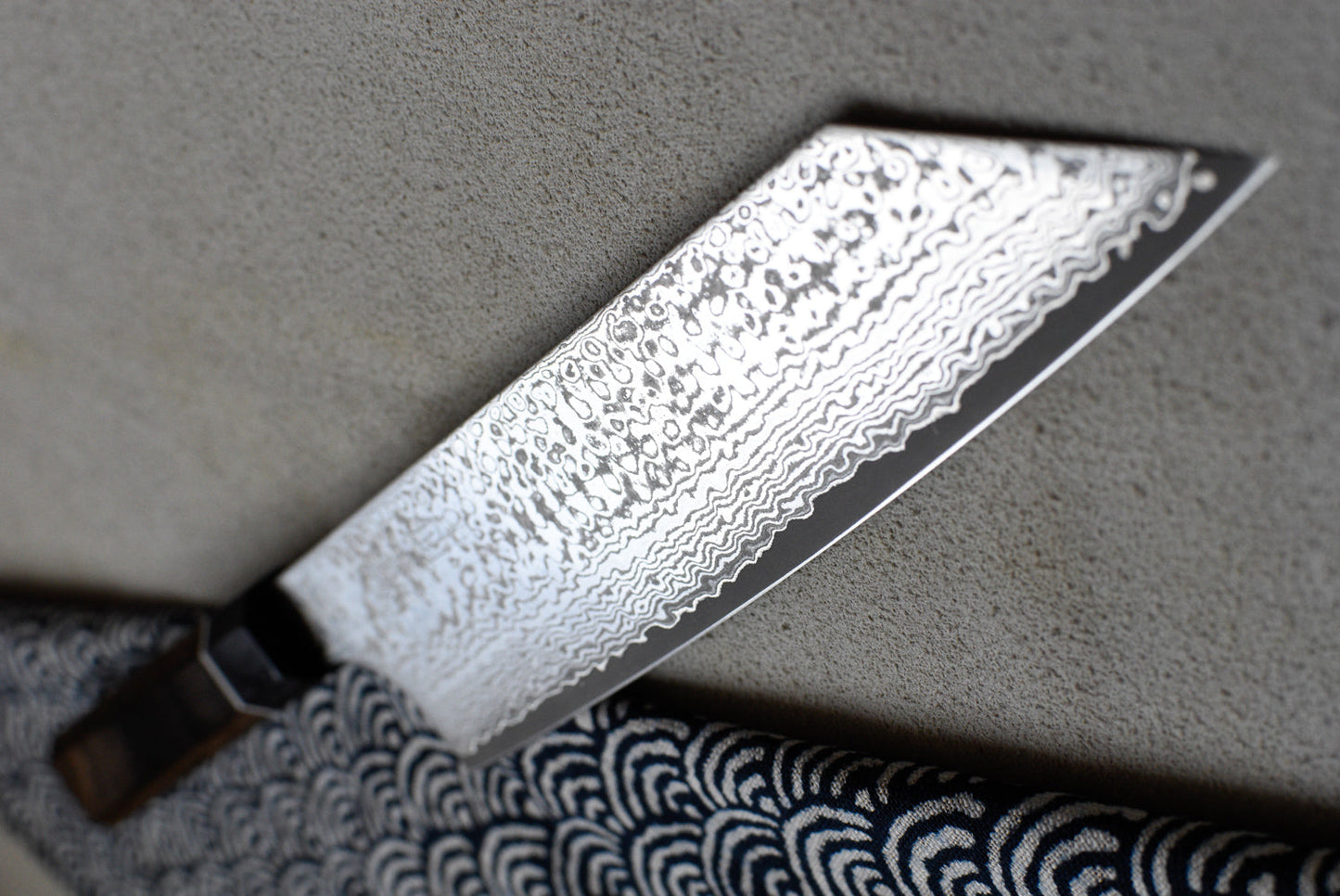 Bunka Black Damascus 200mm (7.9")